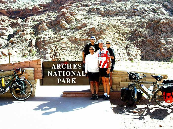 _archesnp_700x525.jpg