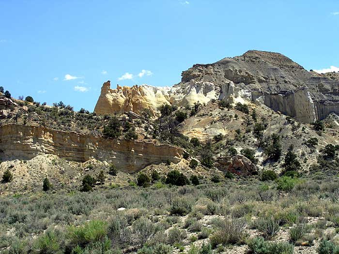 _soutah_700x5256.jpg