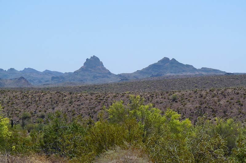 desertandmountains.jpg