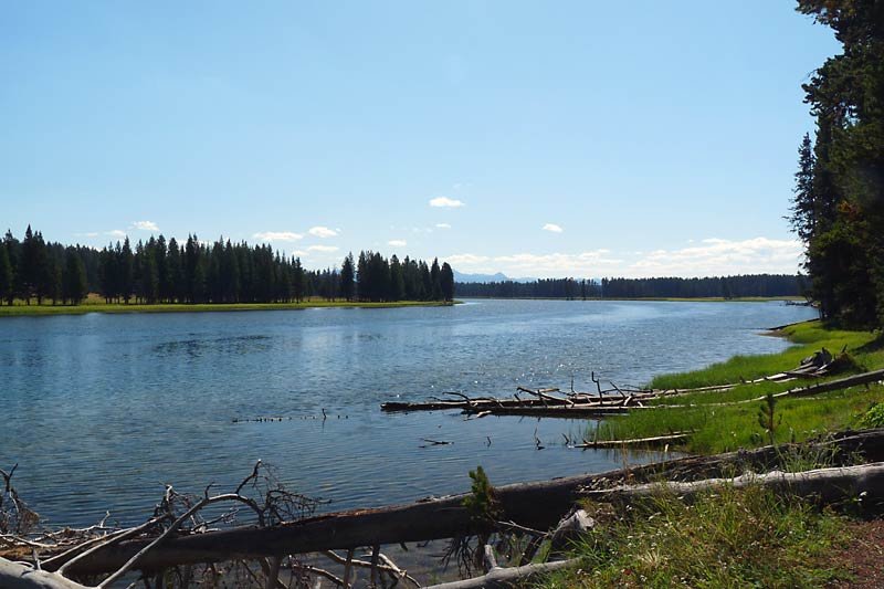 yellowstoneriver.jpg